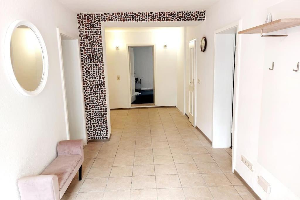 Zentrale Ferienwohnung - Direkt Am See Und Schloss Schwerin  Exterior foto